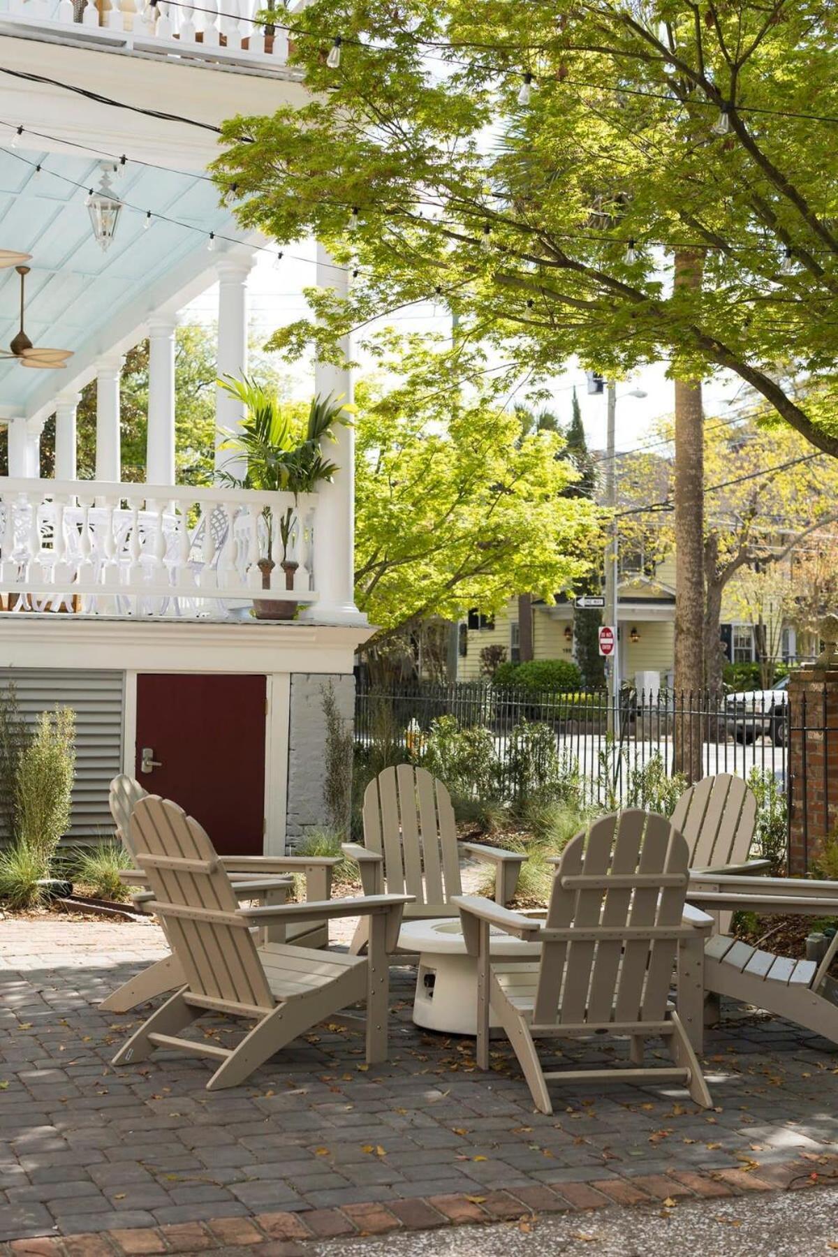 The Ashley Veranda King Suite With Breakfast Charleston Exterior photo